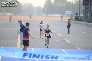 BINH DUONG NEW CITY HALF MARATHON 2024 - Ảnh #1738649
