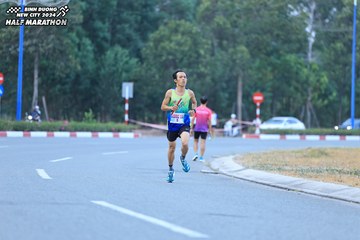 BINH DUONG NEW CITY HALF MARATHON 2024 - Ảnh #1735980