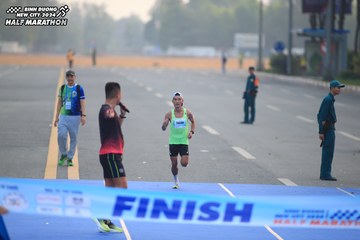 BINH DUONG NEW CITY HALF MARATHON 2024 - Ảnh #1738573