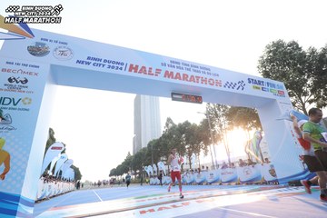 BINH DUONG NEW CITY HALF MARATHON 2024 - Ảnh #1819585