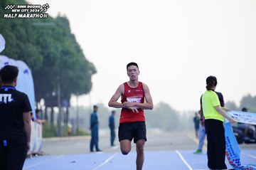 BINH DUONG NEW CITY HALF MARATHON 2024 - Ảnh #1771005