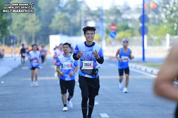 BINH DUONG NEW CITY HALF MARATHON 2024 - Ảnh #1769932