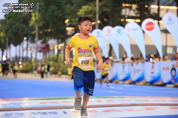 BINH DUONG NEW CITY HALF MARATHON 2024 - Ảnh #1727662