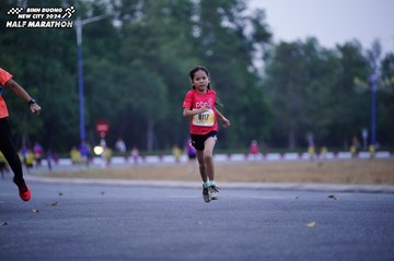 BINH DUONG NEW CITY HALF MARATHON 2024 - Ảnh #1725037