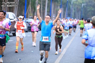 BINH DUONG NEW CITY HALF MARATHON 2024 - Ảnh #1750845