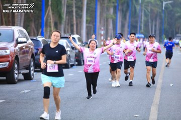 BINH DUONG NEW CITY HALF MARATHON 2024 - Ảnh #1755299