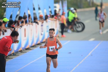 BINH DUONG NEW CITY HALF MARATHON 2024 - Ảnh #1739090