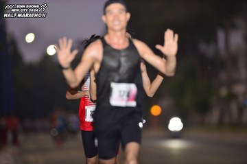 BINH DUONG NEW CITY HALF MARATHON 2024 - Ảnh #1755888
