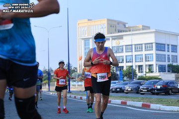 BINH DUONG NEW CITY HALF MARATHON 2024 - Ảnh #1766188