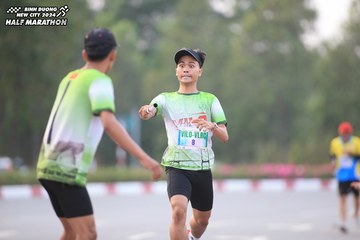 BINH DUONG NEW CITY HALF MARATHON 2024 - Ảnh #1736953