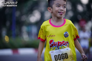 BINH DUONG NEW CITY HALF MARATHON 2024 - Ảnh #1724819