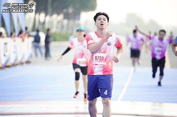 BINH DUONG NEW CITY HALF MARATHON 2024 - Ảnh #1758083