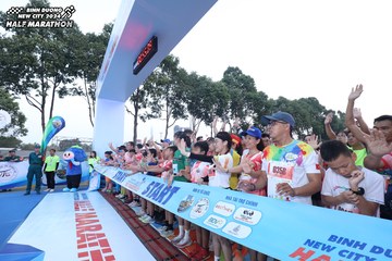 BINH DUONG NEW CITY HALF MARATHON 2024 - Ảnh #1738165