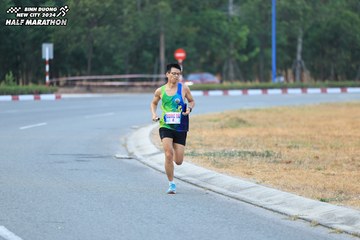 BINH DUONG NEW CITY HALF MARATHON 2024 - Ảnh #1735254