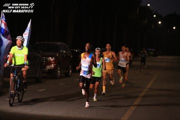 BINH DUONG NEW CITY HALF MARATHON 2024 - Ảnh #1739797