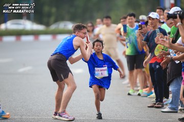 BINH DUONG NEW CITY HALF MARATHON 2024 - Ảnh #1736232