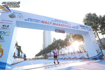 BINH DUONG NEW CITY HALF MARATHON 2024 - Ảnh #1819613
