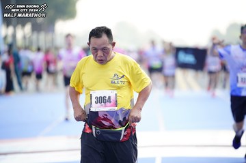 BINH DUONG NEW CITY HALF MARATHON 2024 - Ảnh #1759384