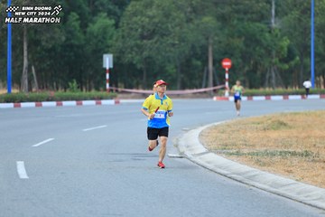 BINH DUONG NEW CITY HALF MARATHON 2024 - Ảnh #1734949