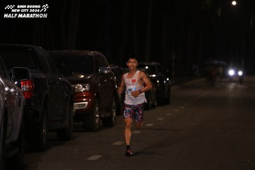 BINH DUONG NEW CITY HALF MARATHON 2024 - Ảnh #1739924