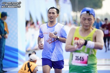 BINH DUONG NEW CITY HALF MARATHON 2024 - Ảnh #1764583