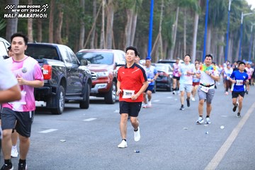 BINH DUONG NEW CITY HALF MARATHON 2024 - Ảnh #1750348