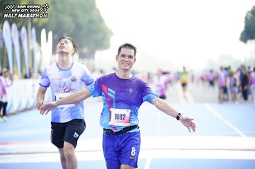 BINH DUONG NEW CITY HALF MARATHON 2024 - Ảnh #1760473