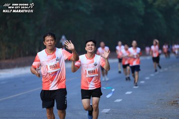 BINH DUONG NEW CITY HALF MARATHON 2024 - Ảnh #1750446