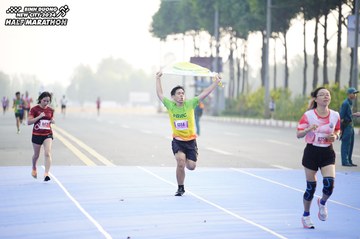 BINH DUONG NEW CITY HALF MARATHON 2024 - Ảnh #1757075