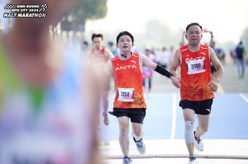 BINH DUONG NEW CITY HALF MARATHON 2024 - Ảnh #1760620