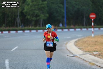 BINH DUONG NEW CITY HALF MARATHON 2024 - Ảnh #1734552