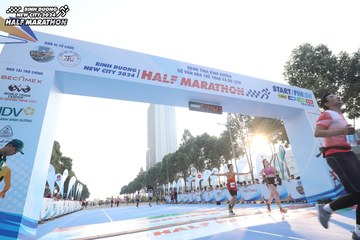 BINH DUONG NEW CITY HALF MARATHON 2024 - Ảnh #1820640
