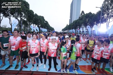 BINH DUONG NEW CITY HALF MARATHON 2024 - Ảnh #1738132