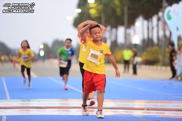 BINH DUONG NEW CITY HALF MARATHON 2024 - Ảnh #1727610