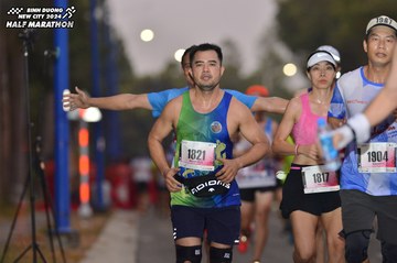BINH DUONG NEW CITY HALF MARATHON 2024 - Ảnh #1741030