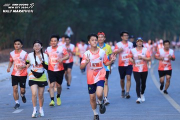 BINH DUONG NEW CITY HALF MARATHON 2024 - Ảnh #1750873