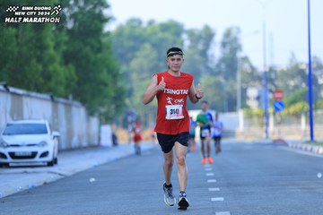 BINH DUONG NEW CITY HALF MARATHON 2024 - Ảnh #1764350