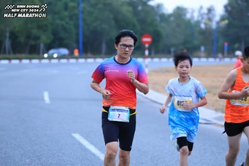 BINH DUONG NEW CITY HALF MARATHON 2024 - Ảnh #1726041