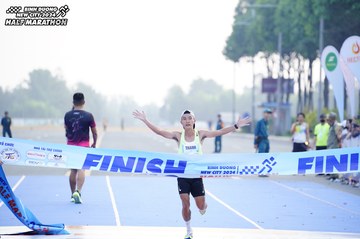 BINH DUONG NEW CITY HALF MARATHON 2024 - Ảnh #1771383