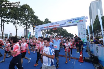 BINH DUONG NEW CITY HALF MARATHON 2024 - Ảnh #1738203