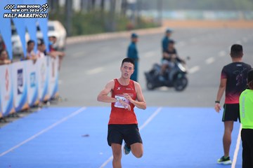 BINH DUONG NEW CITY HALF MARATHON 2024 - Ảnh #1738534