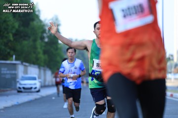 BINH DUONG NEW CITY HALF MARATHON 2024 - Ảnh #1764301
