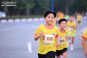 BINH DUONG NEW CITY HALF MARATHON 2024 - Ảnh #1726922