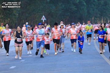 BINH DUONG NEW CITY HALF MARATHON 2024 - Ảnh #1772337