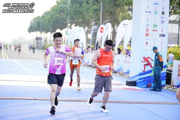 BINH DUONG NEW CITY HALF MARATHON 2024 - Ảnh #1757616