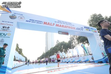 BINH DUONG NEW CITY HALF MARATHON 2024 - Ảnh #1822086