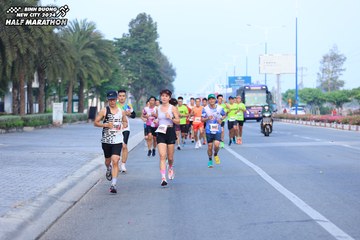 BINH DUONG NEW CITY HALF MARATHON 2024 - Ảnh #1769507