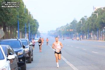 BINH DUONG NEW CITY HALF MARATHON 2024 - Ảnh #1739607