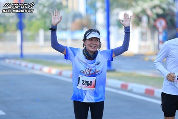 BINH DUONG NEW CITY HALF MARATHON 2024 - Ảnh #1769502