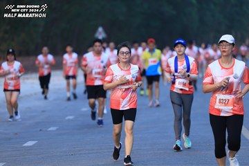 BINH DUONG NEW CITY HALF MARATHON 2024 - Ảnh #1750821